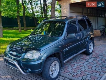 Авто Chevrolet Niva 2010 № 8869750