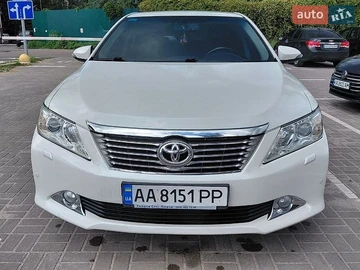 Авто Toyota Camry 2014 № 8869941
