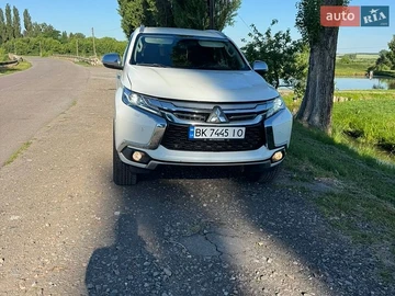 Авто Mitsubishi Pajero Sport 2017 № 8870029