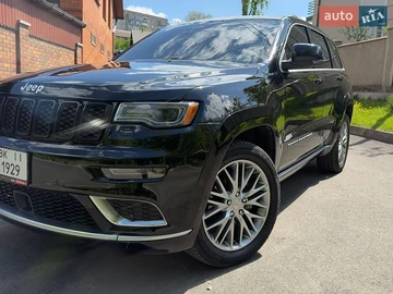 Авто Jeep Grand Cherokee 2017 № 8870040