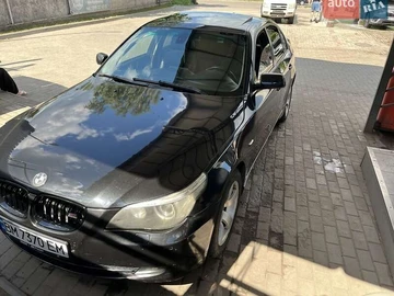 Авто BMW 5 Series 2003 № 8870262