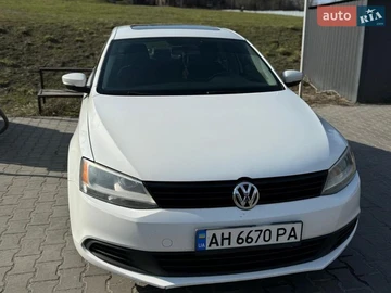 Авто Volkswagen Jetta 2012 № 8870265