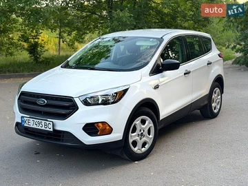 Авто Ford Escape 2018 № 8870431