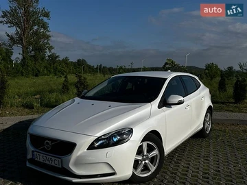 Авто Volvo V40 2014 № 8870437