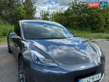 Авто Tesla Model 3 2018 № 8870471