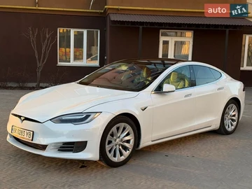 Авто Tesla Model S 2017 № 8870636