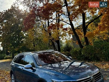 Авто Volkswagen Passat 2017 № 8870638