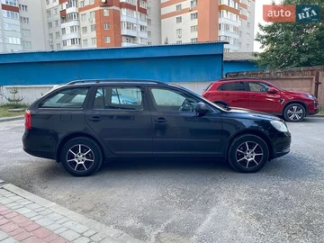 Авто Skoda Octavia 2010 № 8870857
