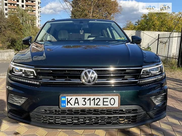 Авто Volkswagen Tiguan 2019 № 8870907