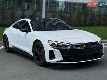 Авто Audi E-Tron Gt 2022 № 8870991