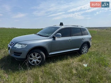 Авто Volkswagen Touareg 2007 № 8871089
