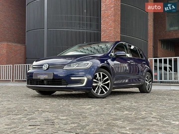 Авто Volkswagen E-Golf 2019 № 8871102