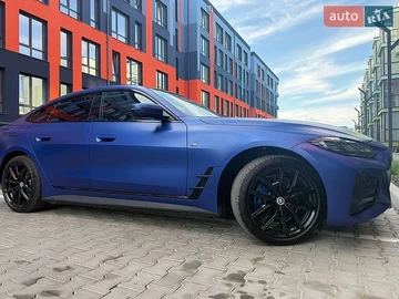Авто BMW I4 2023 № 8871148