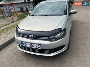 Авто Volkswagen Polo 2011 № 8871260