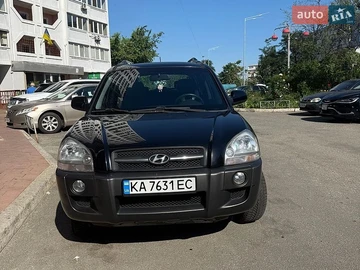 Авто Hyundai Tucson 2007 № 8871273