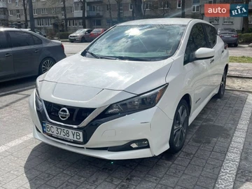 Авто Nissan Leaf 2018 № 8871300