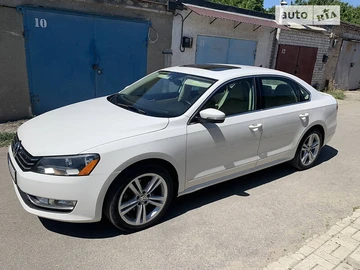 Авто Volkswagen Passat 2013 № 8871313