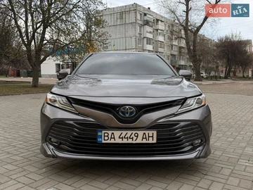 Авто Toyota Camry 2018 № 8871425