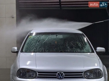 Авто Volkswagen Golf 2001 № 8871574