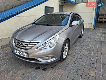 Авто Hyundai Sonata 2011 № 8871709