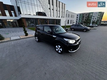 Авто KIA Soul Ev 2017 № 8871815