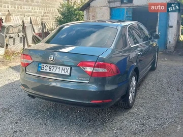 Авто Skoda Superb 2013 № 8871823