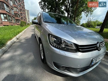 Авто Volkswagen Touran 2015 № 8871828