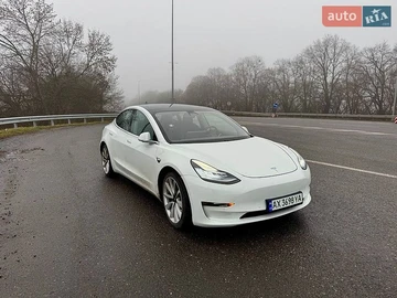 Авто Tesla Model 3 2020 № 8872328