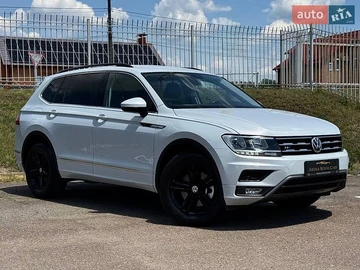 Авто Volkswagen Tiguan 2017 № 8872330