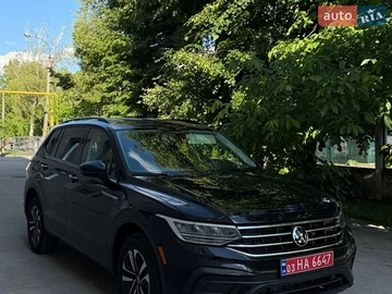 Авто Volkswagen Tiguan 2023 № 8872348