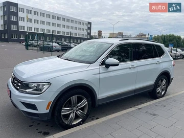 Авто Volkswagen Tiguan 2017 № 8872742