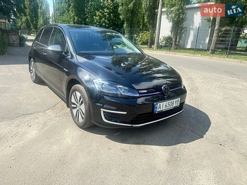 Авто Volkswagen E-Golf 2018 № 8872751