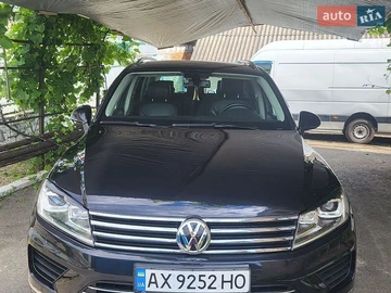 Авто Volkswagen Touareg 2016 № 8872849