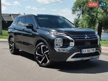 Авто Mitsubishi Outlander 2023 № 8872941