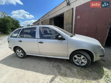 Авто Skoda Fabia 2003 № 8872971