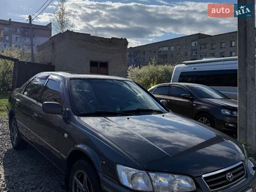 Авто Toyota Camry 2001 № 8872978