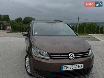 Авто Volkswagen Touran 2011 № 8873268