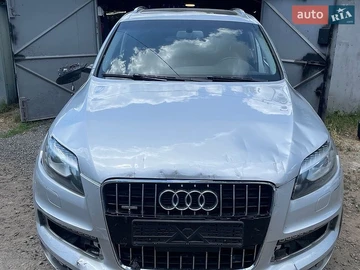 Авто Audi Q7 2010 № 8873272