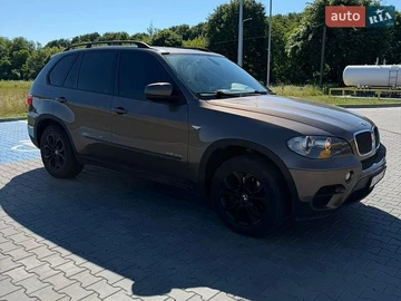Авто BMW X5 2010 № 8873297
