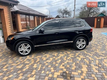 Авто Volkswagen Touareg 2011 № 8873301