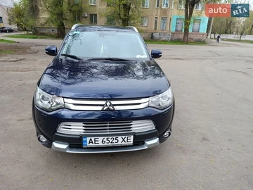 Авто Mitsubishi Outlander 2014 № 8873358