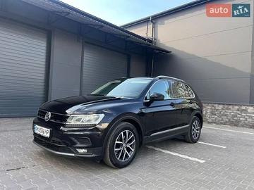 Авто Volkswagen Tiguan 2019 № 8873515