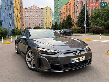 Авто Audi E-Tron Gt 2023 № 8873550
