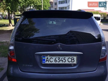 Авто Mitsubishi Grandis 2008 № 8873756
