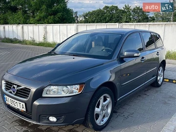 Авто Volvo V50 2011 № 8873926