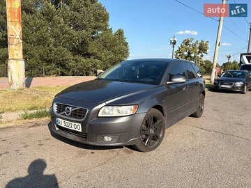 Авто Volvo V50 2012 № 8873935