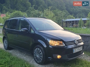 Авто Volkswagen Touran 2011 № 8873947