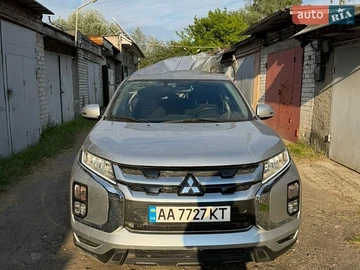 Авто Mitsubishi Outlander Sport 2020 № 8874028