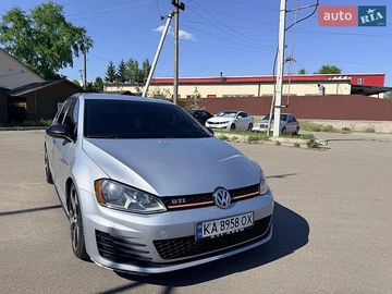 Авто Volkswagen Golf 2015 № 8874197