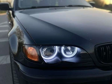 Авто BMW 3 Series 2004 № 8874253